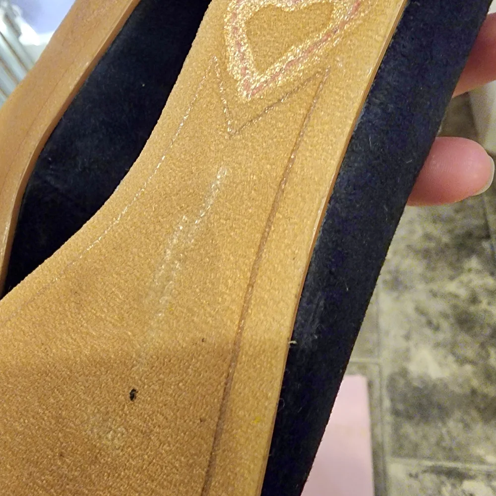 Sophia Webster Black and Pink Butterfly Flats Like New Condition - Picture 6 of 7